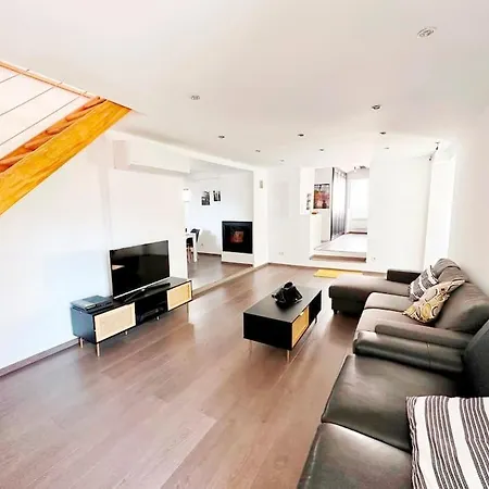 Magnifique Duplex De 130 M² à * Corte (Corsica)