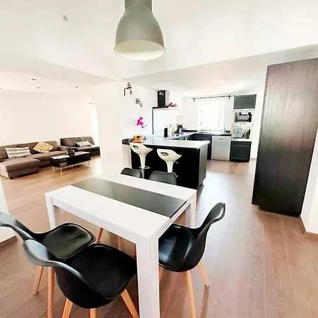 Magnifique Duplex De 130 M² à Corte (Corsica)